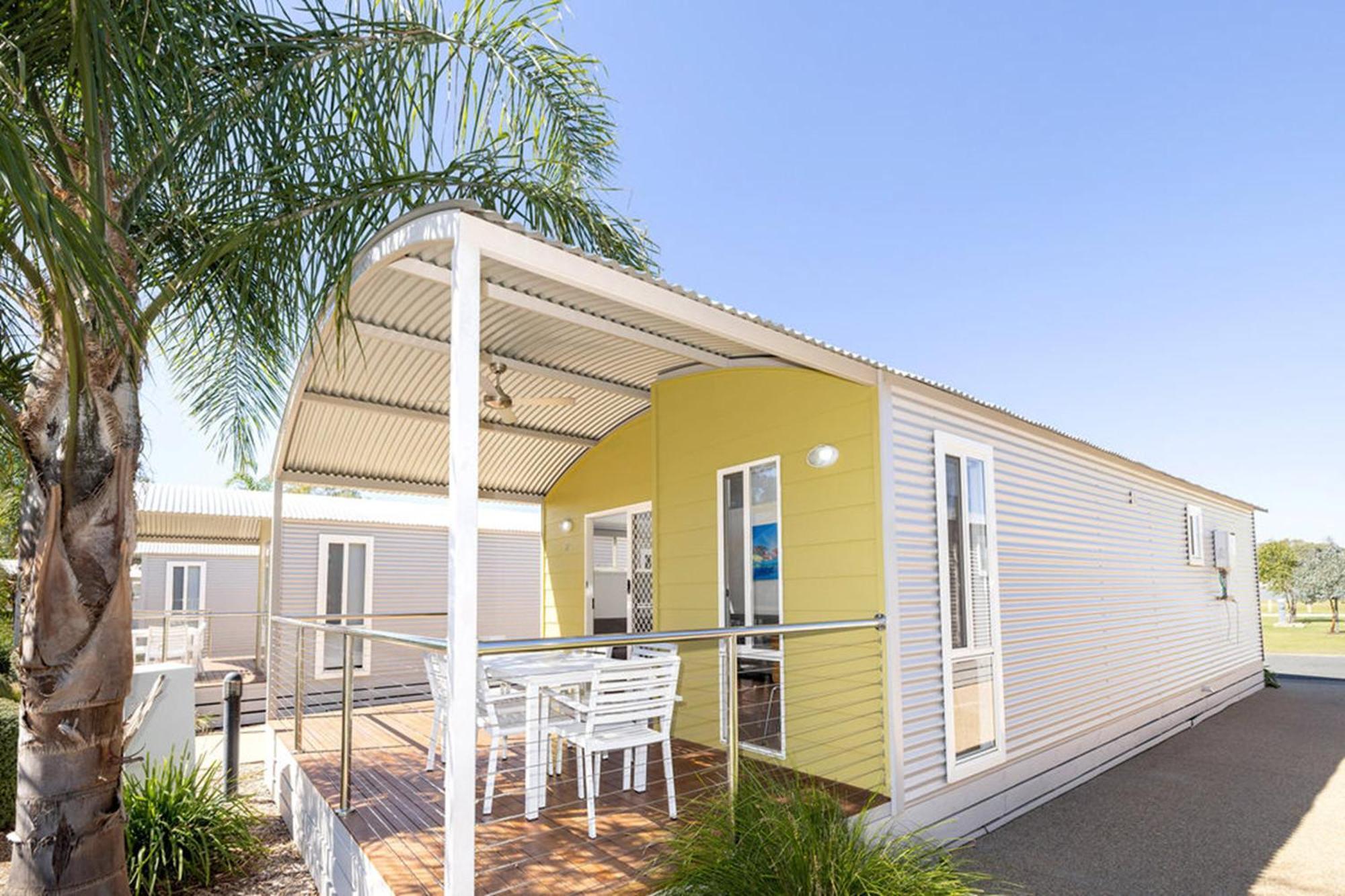 Big4 Deniliquin Holiday Park Exterior photo