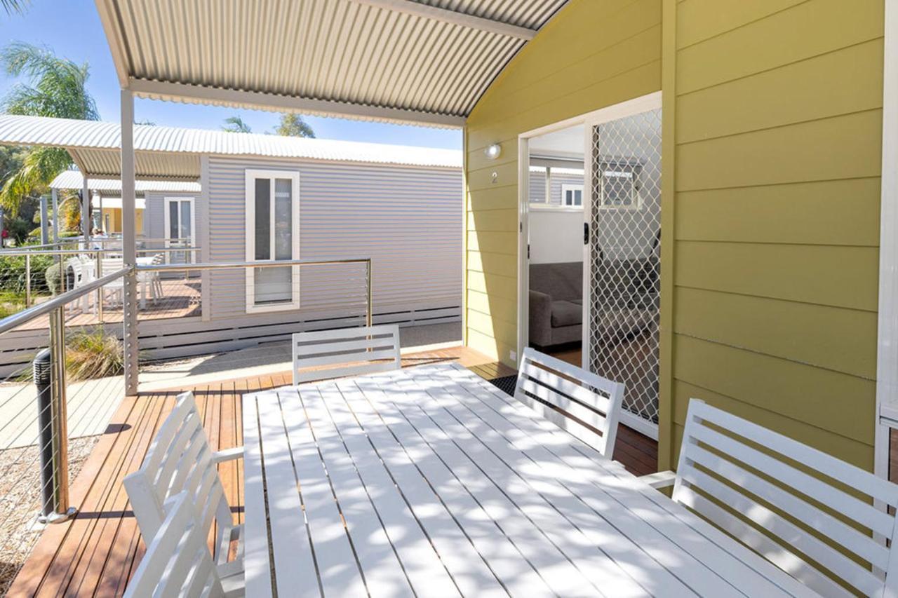 Big4 Deniliquin Holiday Park Exterior photo