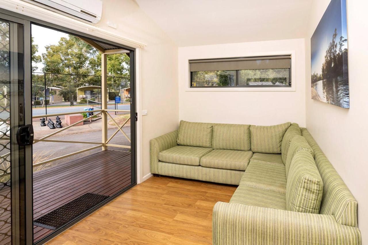 Big4 Deniliquin Holiday Park Exterior photo