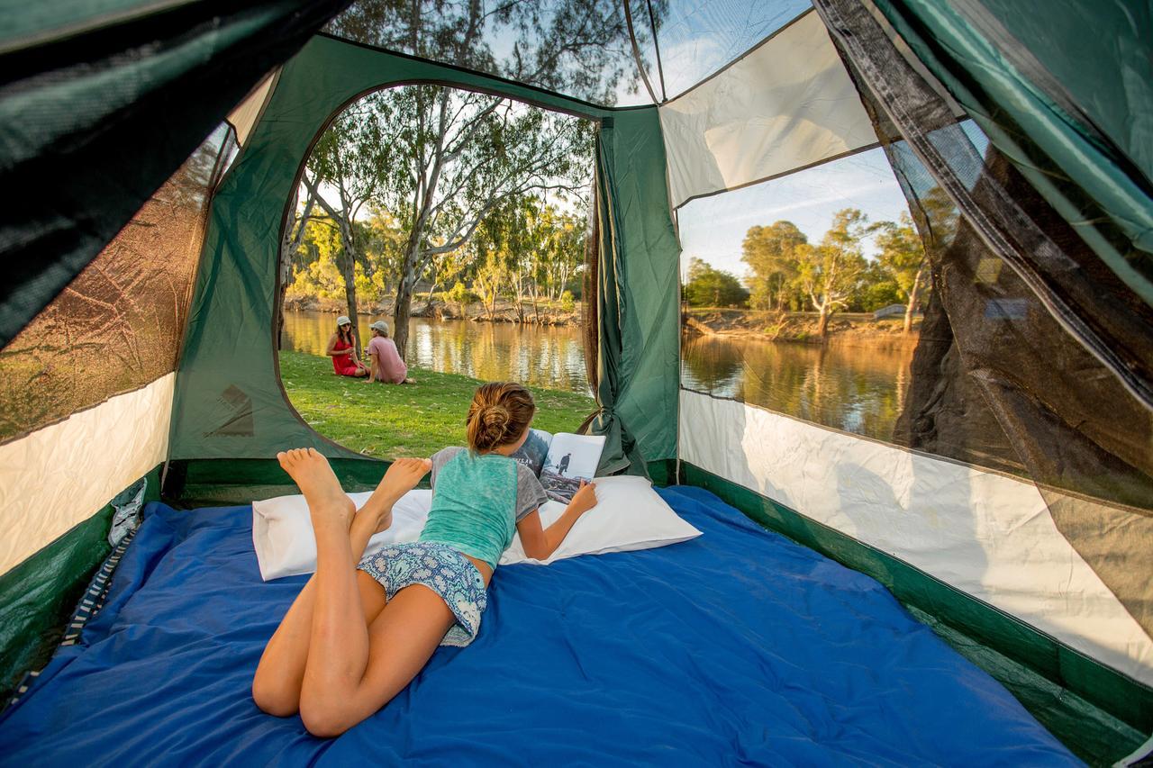 Big4 Deniliquin Holiday Park Exterior photo